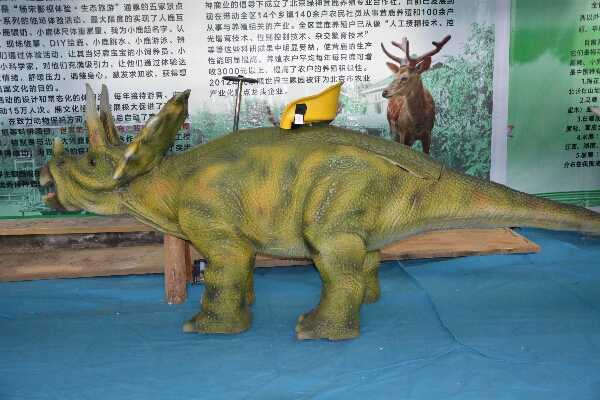 Ride-on Dinosaur Model 09 by Alive Dinosaur for ride-on dinosaurs projects detail view
